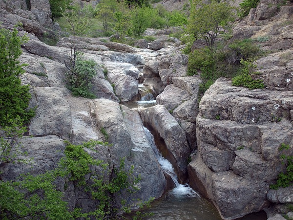 Зеленогорье, водопад в ущелье Панагия как лечение бесплодия