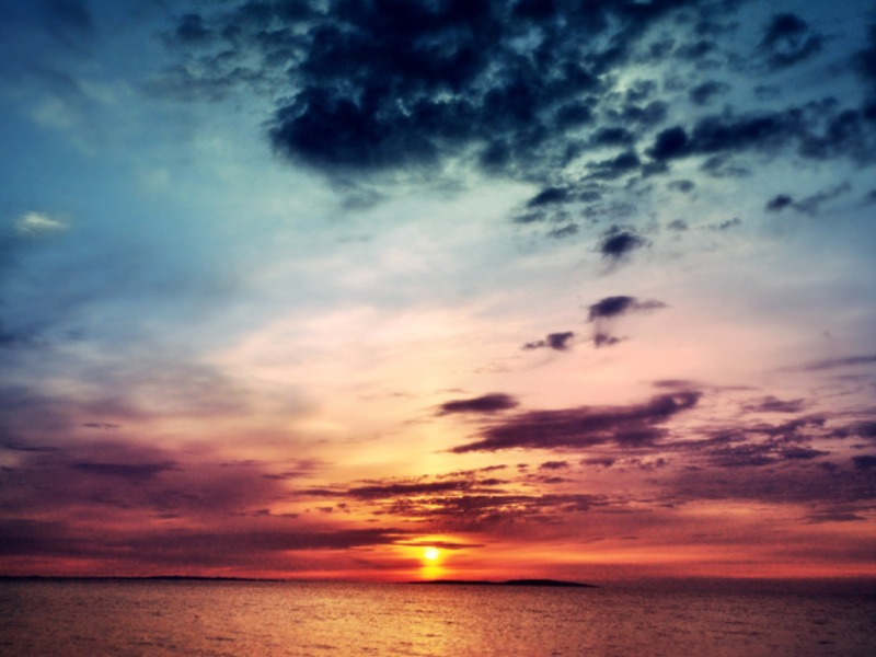 Весна в Крыму на море