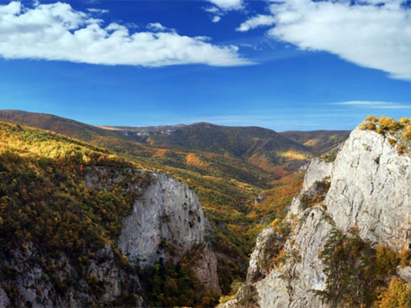 Разнообразие и красота Крымских маршрутов