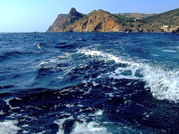 Осень в Крыму на море