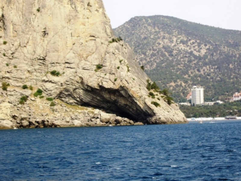 Новый Свет - грот Шаляпина