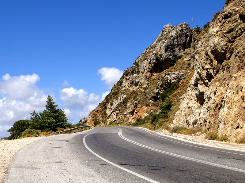 Вождение автомобиля по горным дорогам Крыма