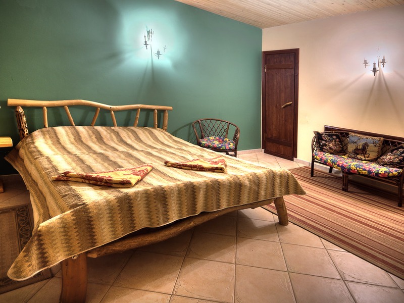 Гостиница "Золотой Теленок" в Зеленогорье - 23